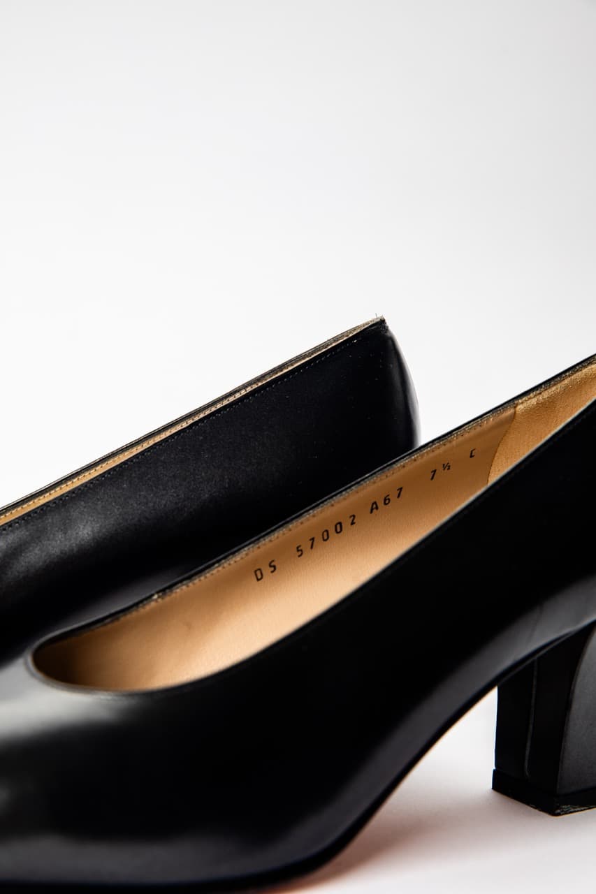 Salvatore Ferragamo Black Leather Block Heel Pumps | Made in Italy