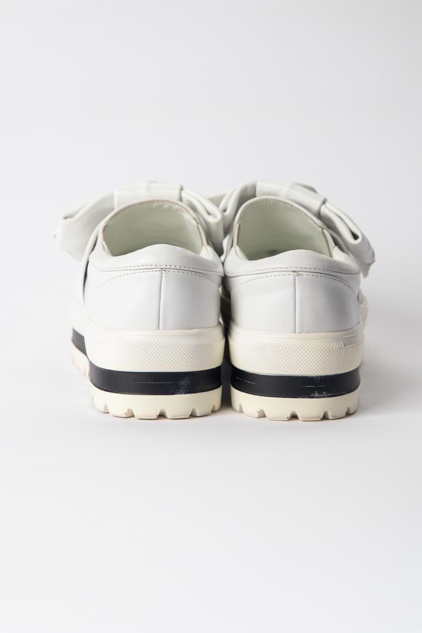 Anne Fontaine White Leather Platform Sneakers with Detachable Bow
