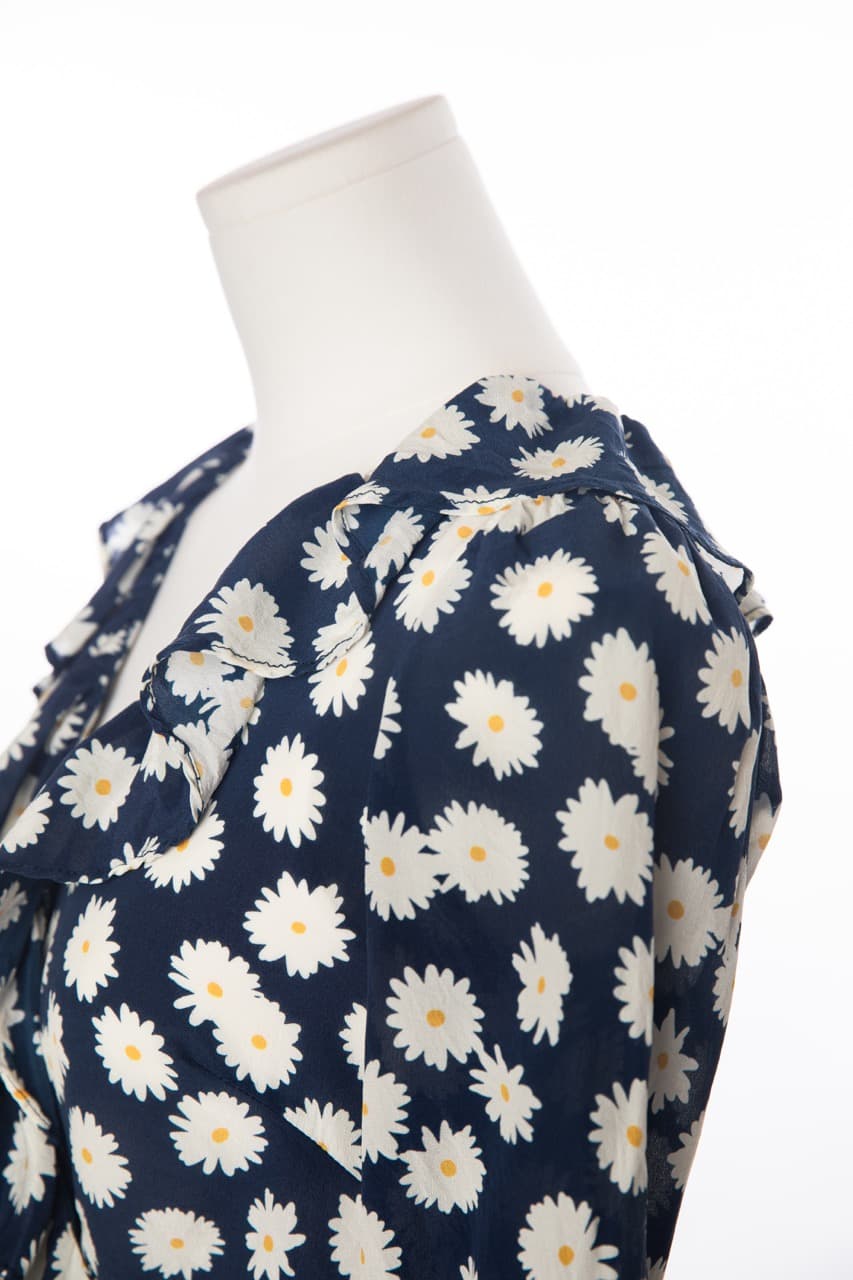 Réalisation Par Navy Daisy Print Silk Ruffle Wrap Blouse