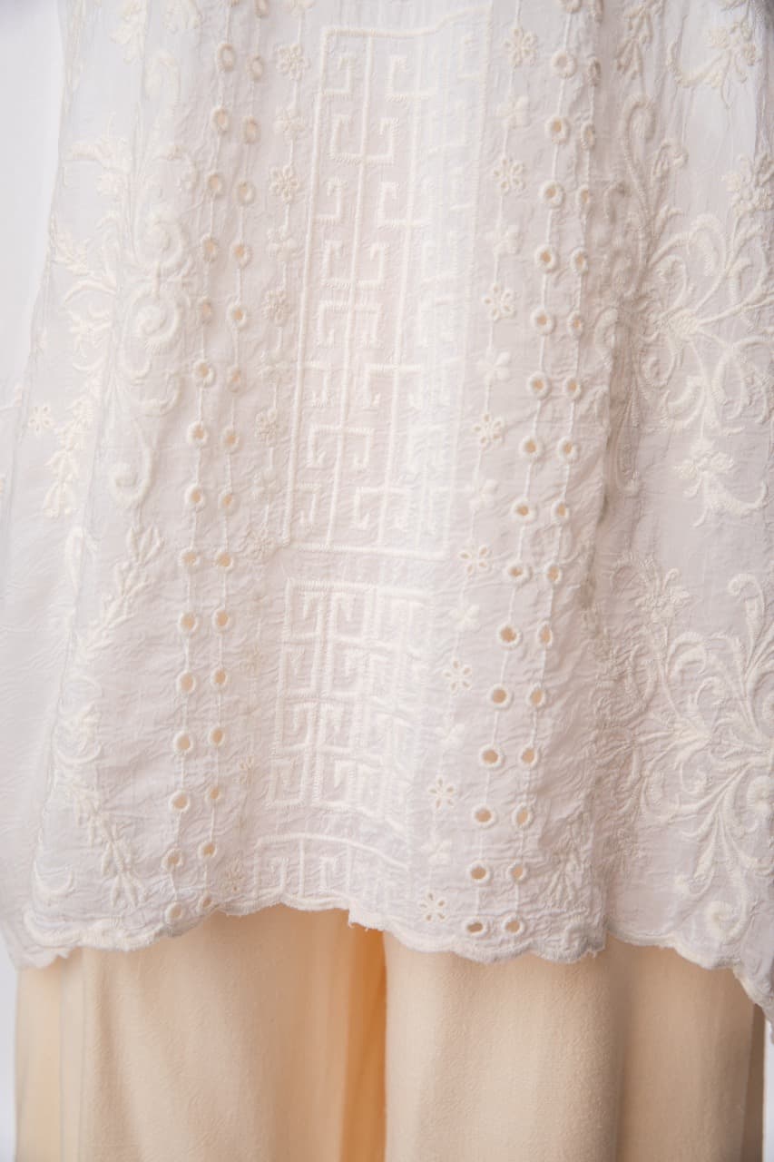 Johnny Was Embroidered Sleeveless Cupra Blend Boho Blouse