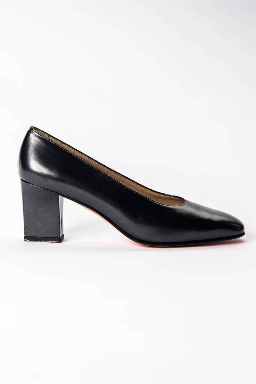 Salvatore Ferragamo Black Leather Block Heel Pumps | Made in Italy