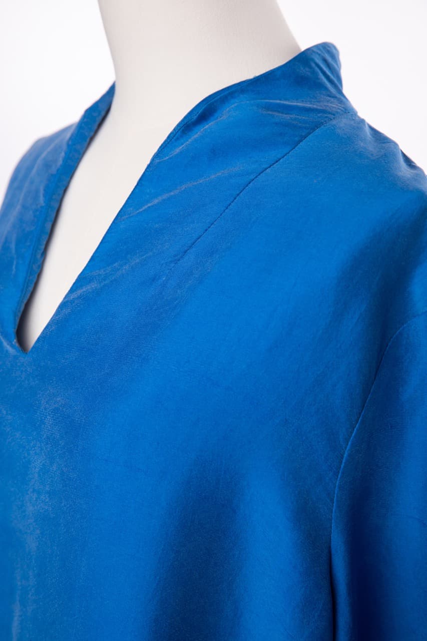 Eileen Fisher Cobalt Blue 100% Silk Tunic Blouse