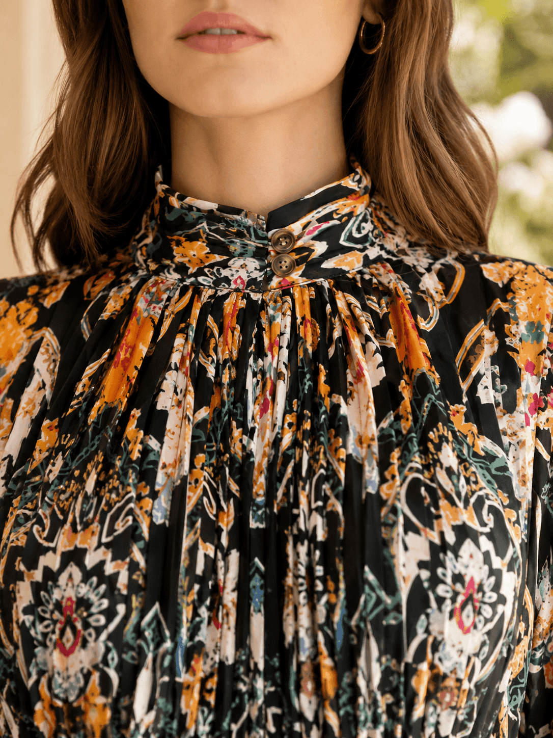 Beulah London Abstract Pleated Long Sleeve Midi Dress
