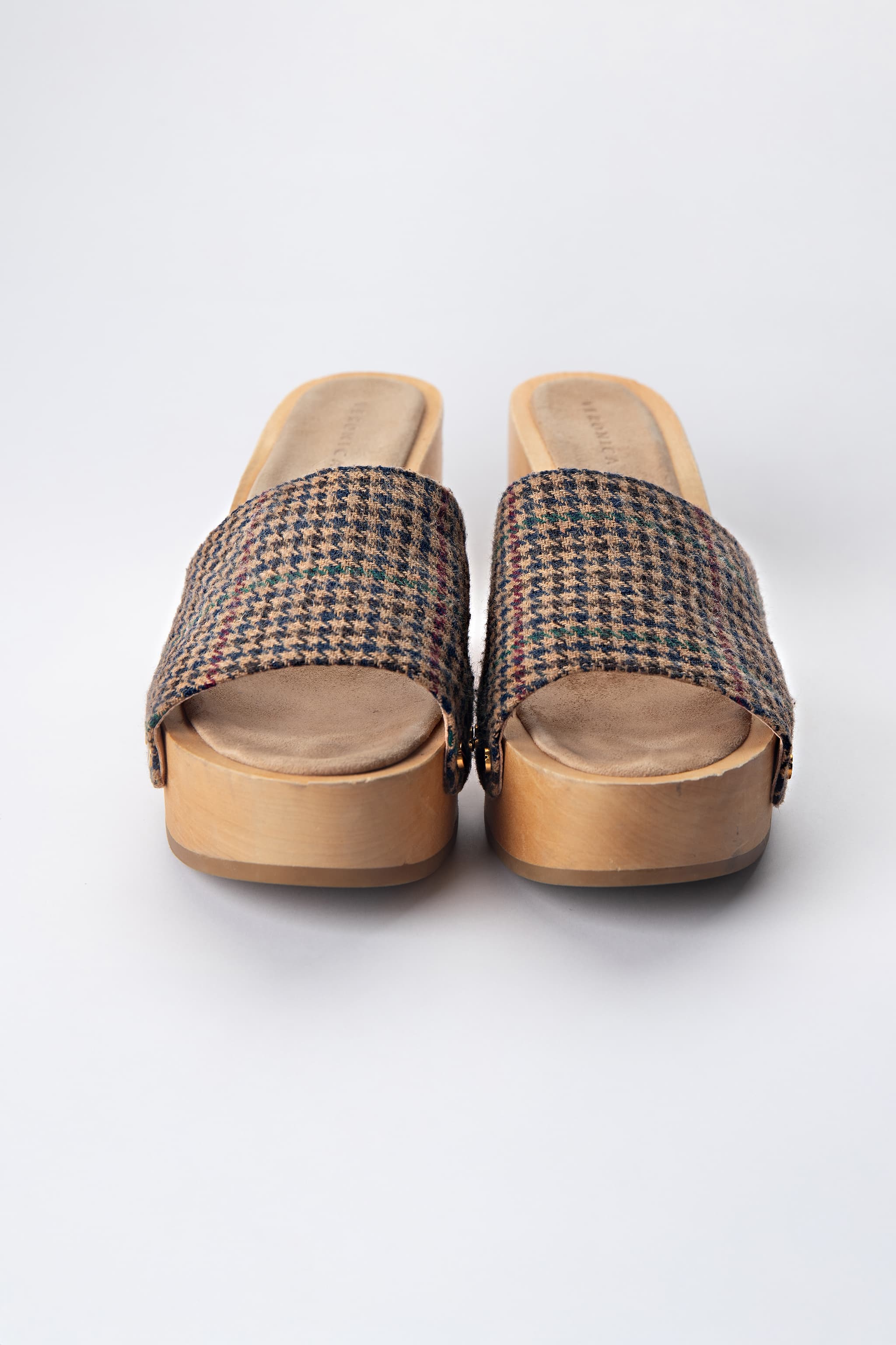 Veronica Beard Houndstooth Wood Platform Clog Sandals